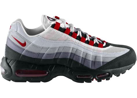 nike 95 heren rot schwarz|Schwarze, rote Nike Air Max 95 .